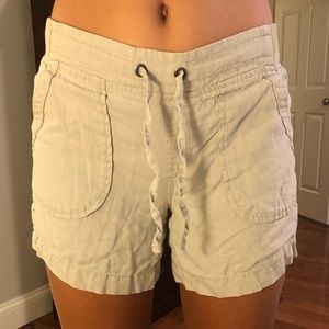 Athleta Women’s Linen Shorts, Size Medium